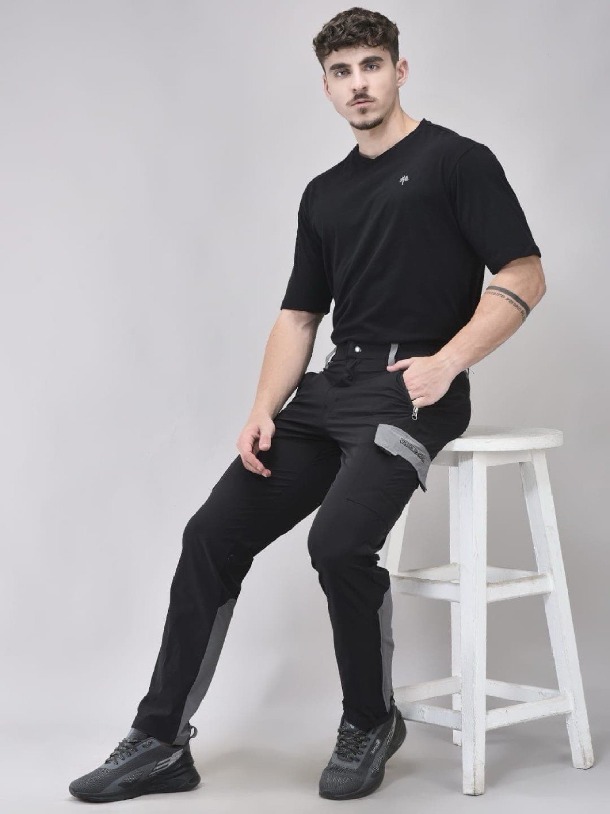 Detachable Punisher Cargo Black Grey