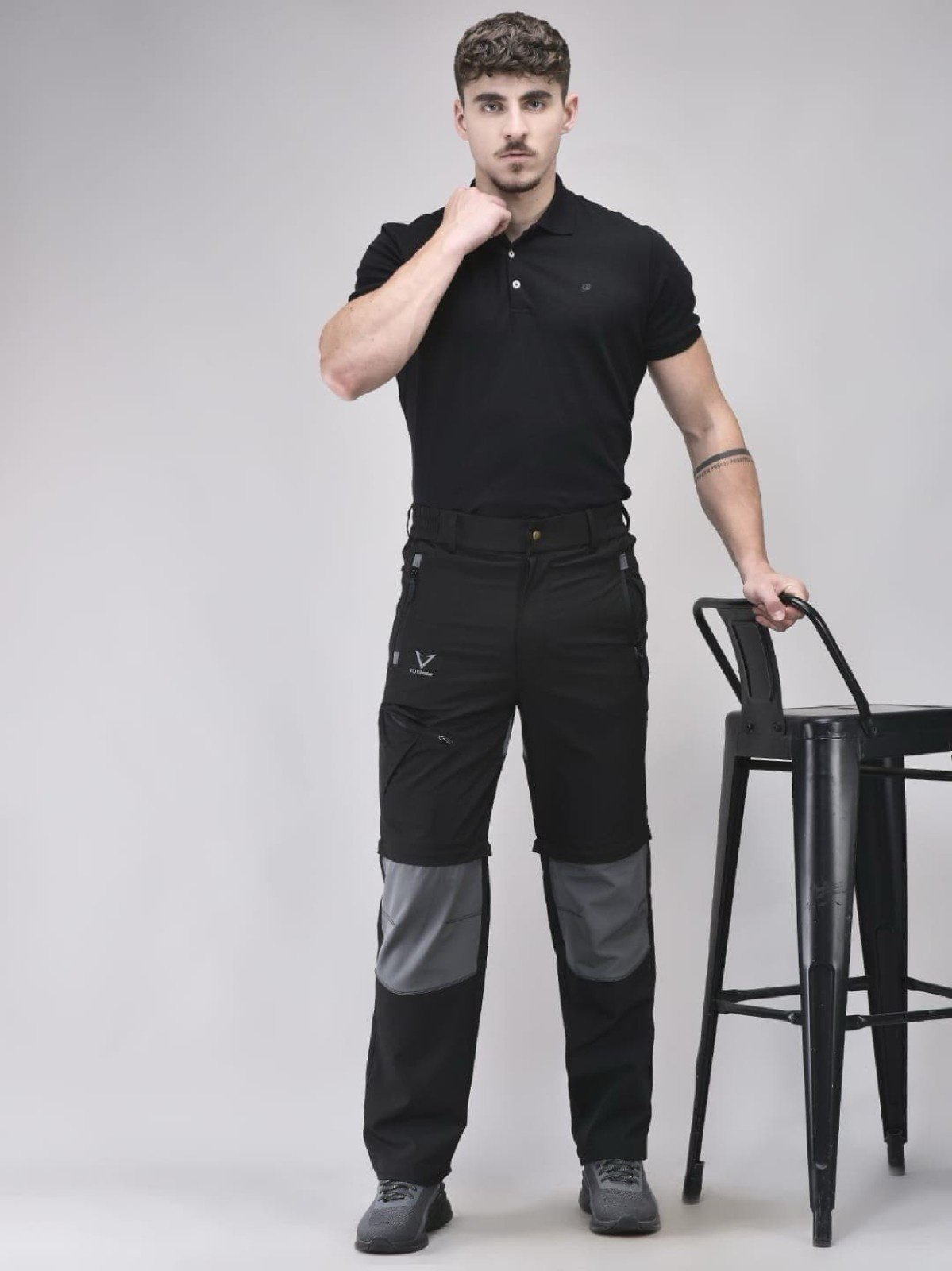 Voyager Detachable Cargo Black Grey